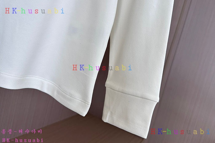 NEW 베르사체 긴팔티 신상 V 5580110