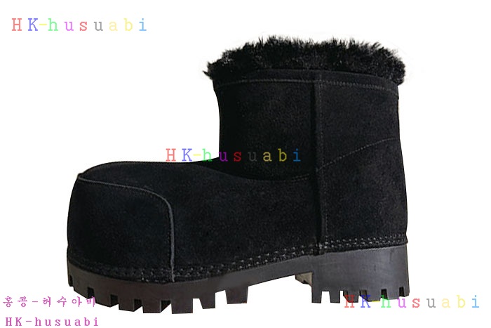 NEW 발렌시아가 부츠 신상 B 656607