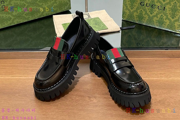 NEW 구찌 로퍼 신상 G 582118