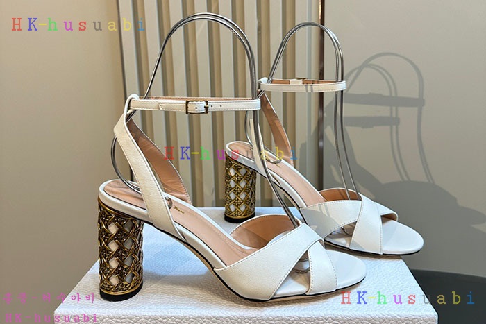 NEW 디올 신발 신상 DR 4987716