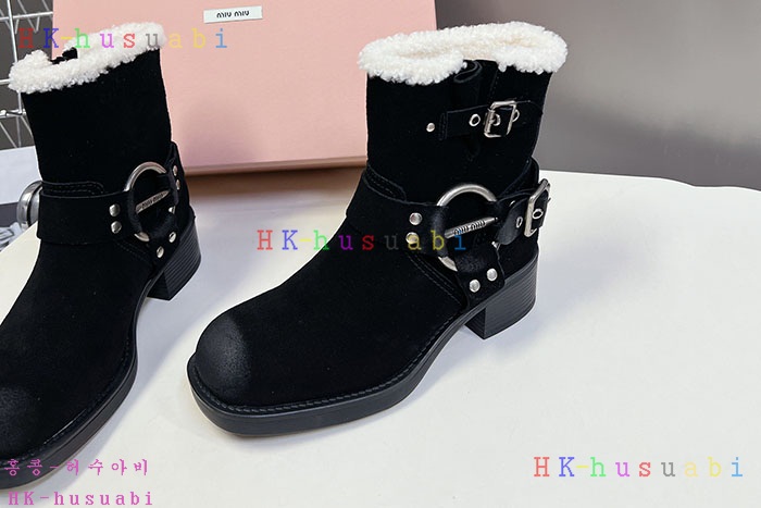 NEW 미우미우 부츠 신상 MU 9587742
