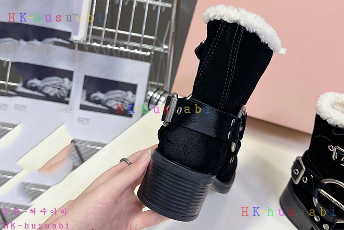 NEW 미우미우 부츠 신상 MU 9587742