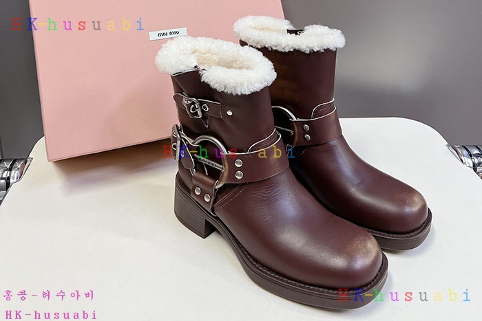 NEW 미우미우 부츠 신상 MU 9587740