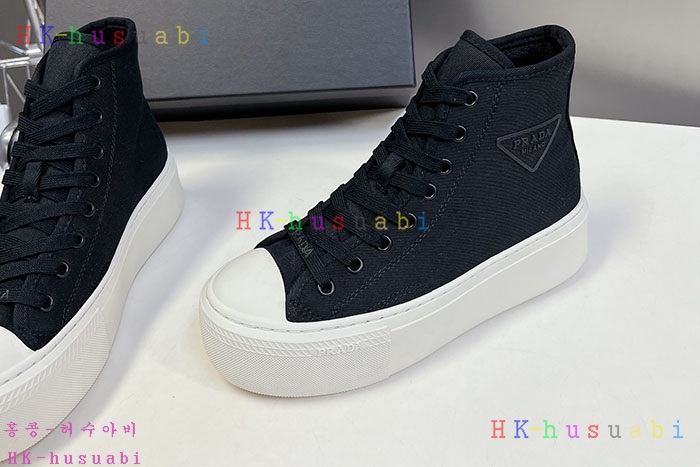 NEW 프라다 스니커즈 신상 P 5899040