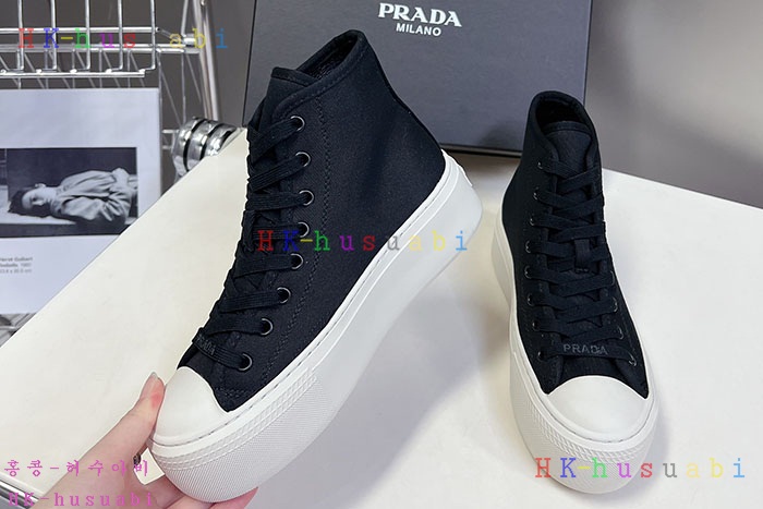 NEW 프라다 스니커즈 신상 P 5899040