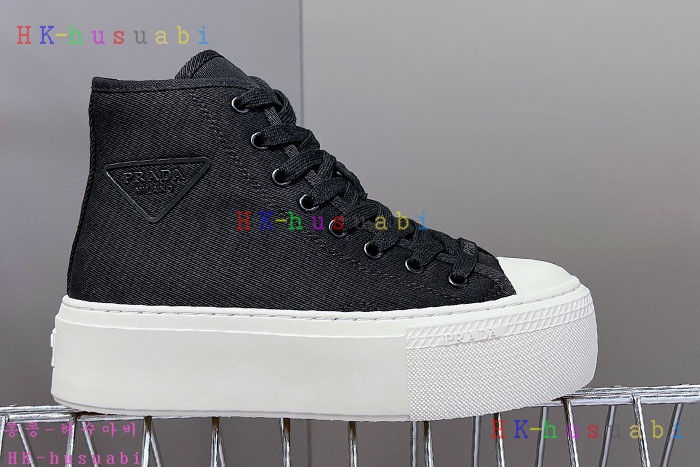 NEW 프라다 스니커즈 신상 P 5899040