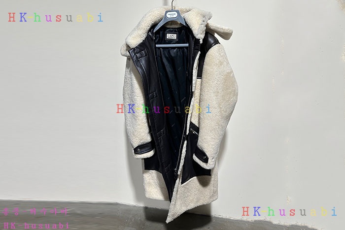 NEW 에르메스 코트 신상 H 5870401