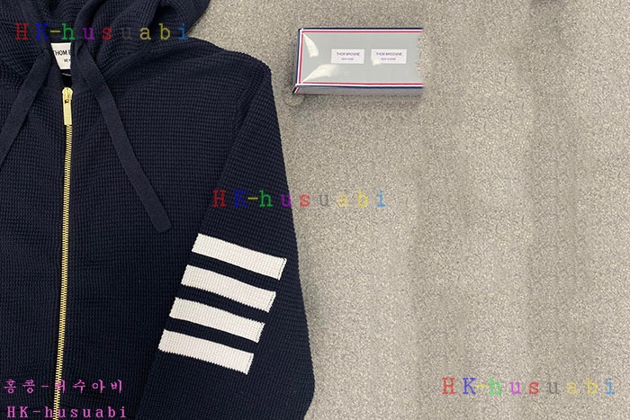 NEW 톰브라운 후드집업 신상 TB 529903