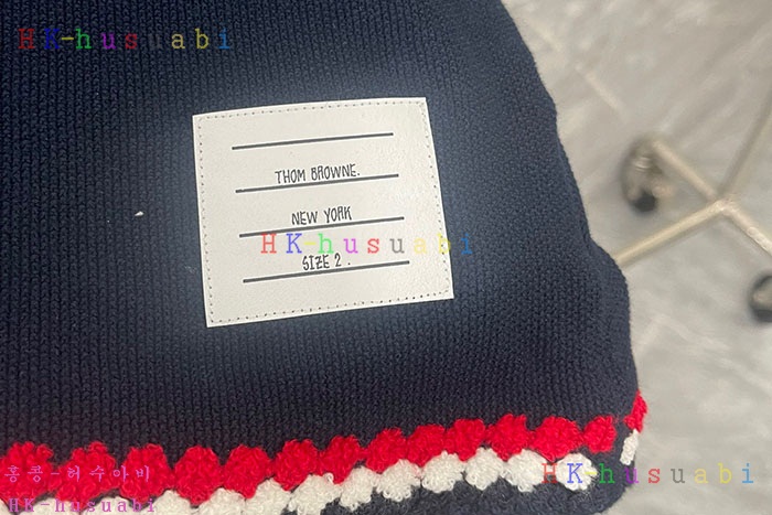 NEW 톰브라운 반팔티 신상 TB 529906