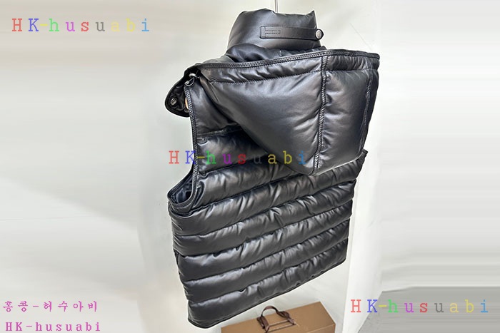 NEW 톰포드 패딩조끼 신상 TF 3250051