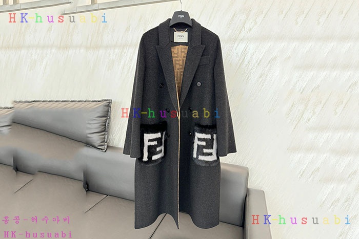 NEW 펜디 가죽코트 신상 FD 411704