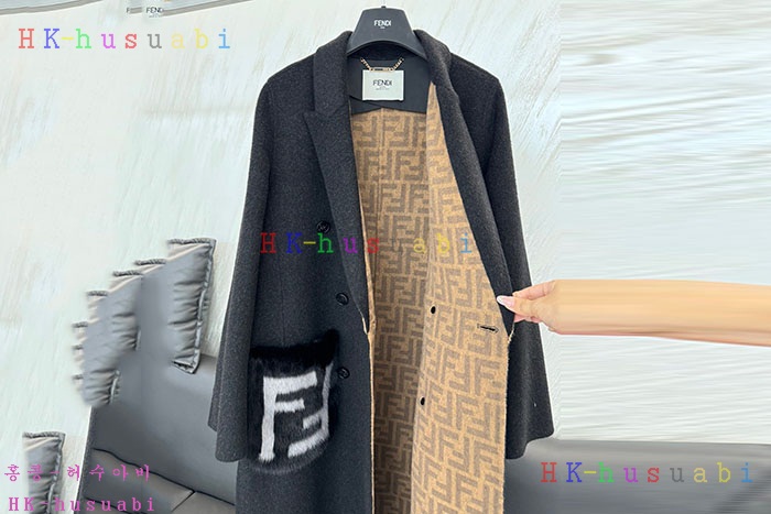 NEW 펜디 가죽코트 신상 FD 411704