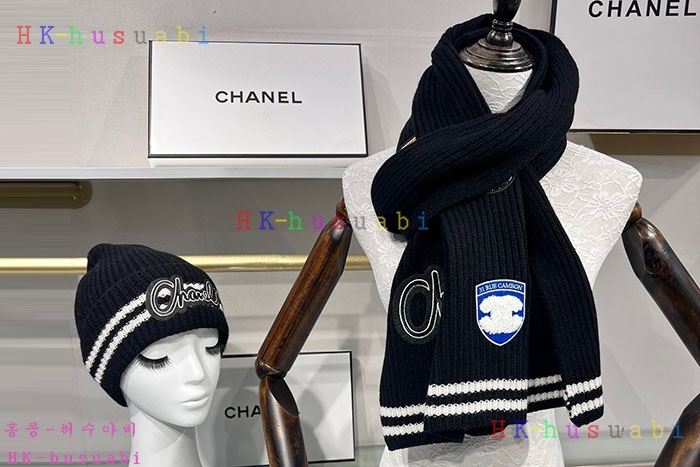 NEW 샤넬 모자 머플러 셋트 신상 C 614044