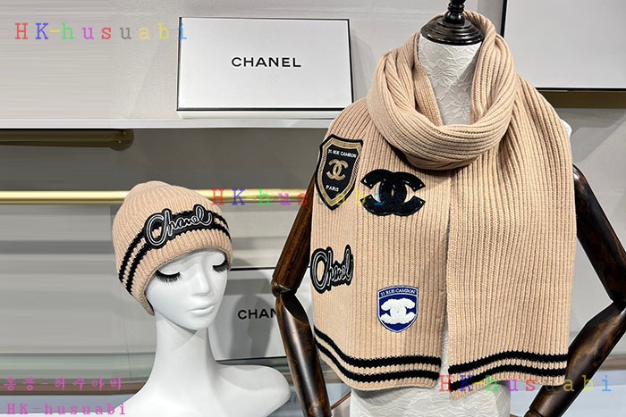 NEW 샤넬 모자 머플러 셋트 신상 C 614047