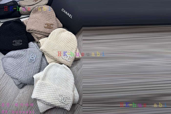 NEW 샤넬 모자 머플러 셋트 신상 C 614064