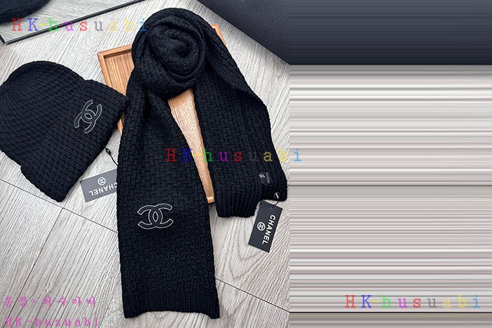 NEW 샤넬 모자 머플러 셋트 신상 C 614064