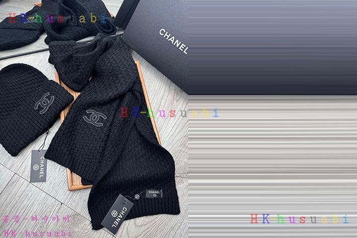NEW 샤넬 모자 머플러 셋트 신상 C 614064