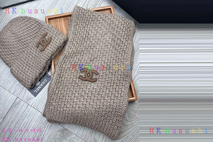 NEW 샤넬 모자 머플러 셋트 신상 C 614065