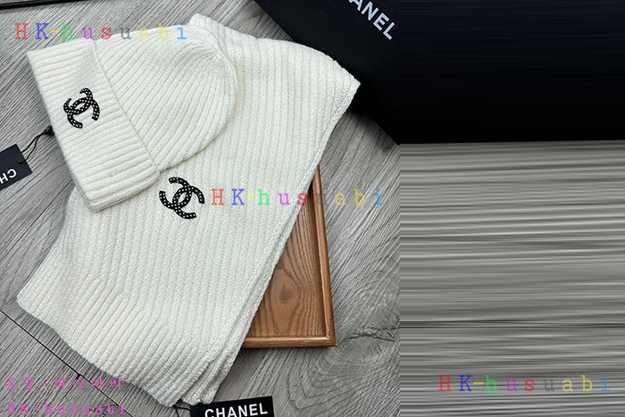 NEW 샤넬 모자 머플러 셋트 신상 C 614069