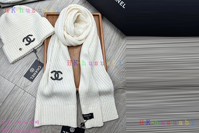 NEW 샤넬 모자 머플러 셋트 신상 C 614069