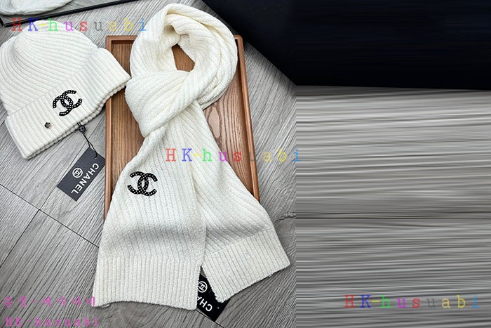 NEW 샤넬 모자 머플러 셋트 신상 C 614069