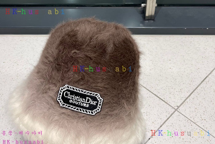 NEW 디올 모자 신상 DR 571405