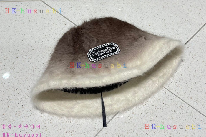 NEW 디올 모자 신상 DR 571405