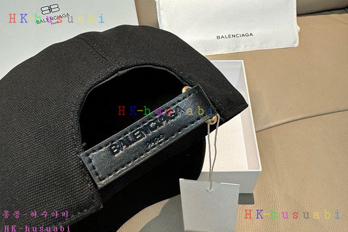 NEW 발렌시아가 모자 신상 B 9570401