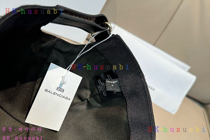 NEW 발렌시아가 모자 신상 B 9570401