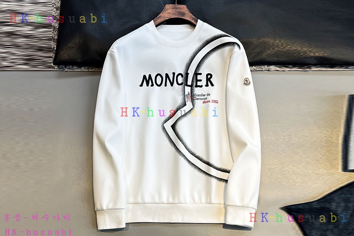 NEW 몽클레어 맨투맨 신상 M 3654402