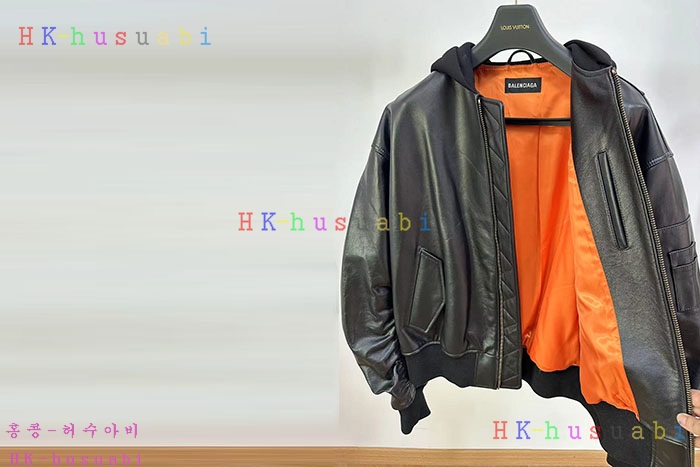 NEW 발렌시아가 가죽자켓 신상 B 5844010