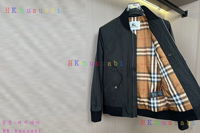 NEW 버버리 자켓  신상 B 70444015