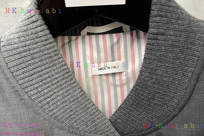 NEW 톰브라운 패딩조끼 신상 TB 5570403