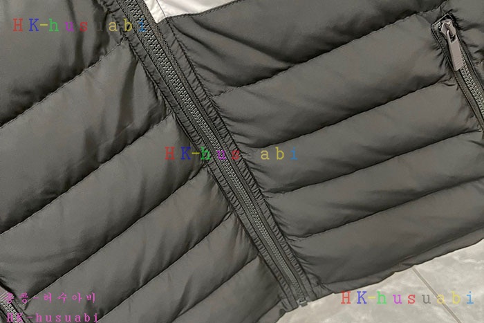 NEW 톰브라운 패딩조끼 신상 TB 5570404