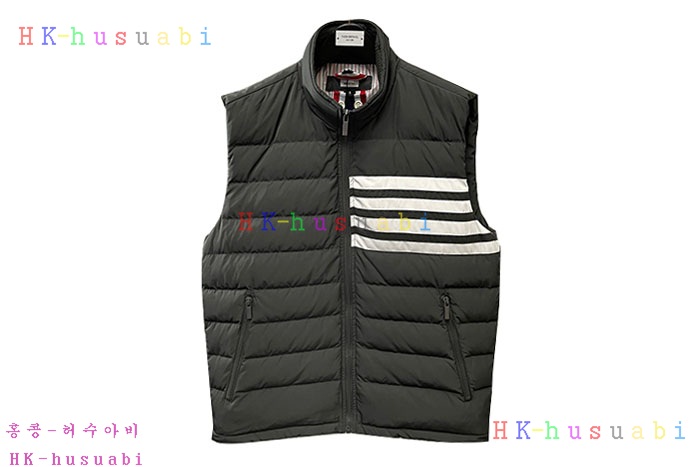 NEW 톰브라운 패딩조끼 신상 TB 5570404