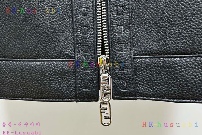 NEW 펜디 가죽자켓 신상 FD 4488575