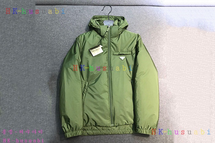 NEW 프라다 패딩 신상 P 4475047