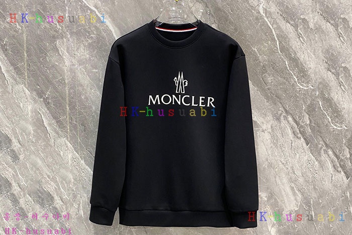 NEW 몽클레어 맨투맨 신상 M 748053