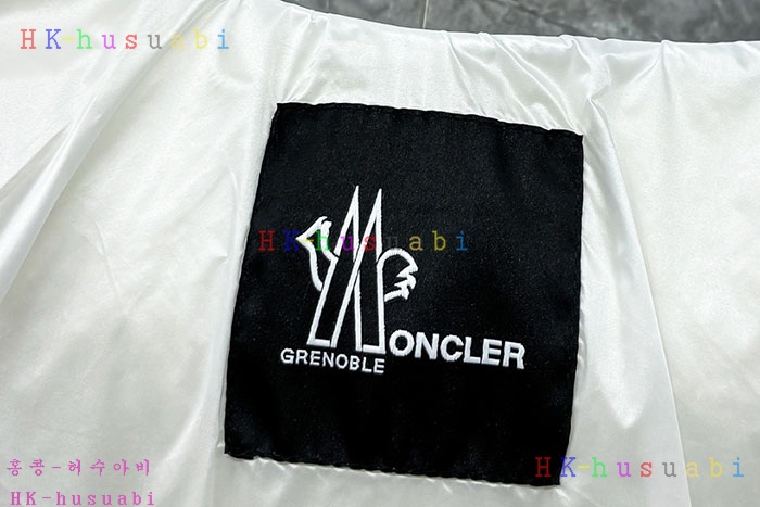 NEW 몽클레어 패딩 신상 M 748069