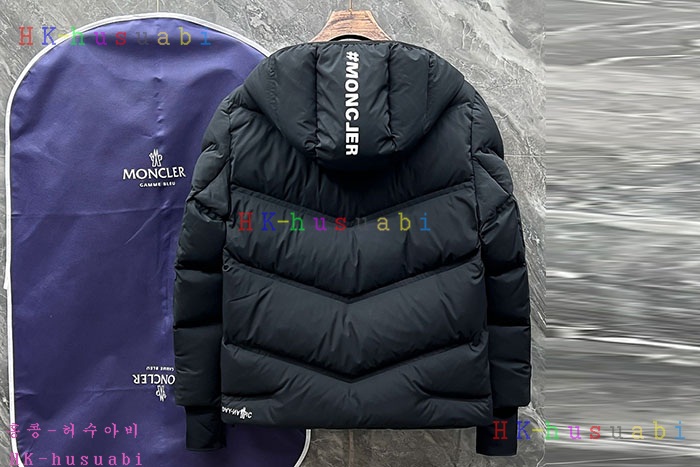 NEW 몽클레어 패딩 신상 M 748070