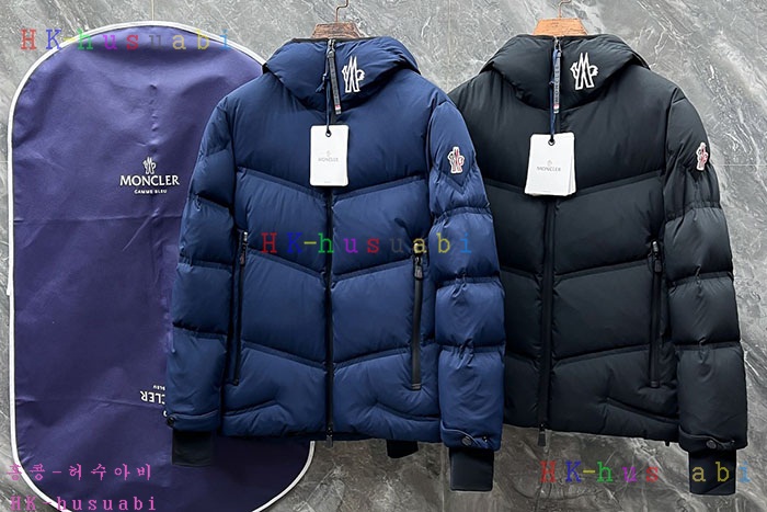 NEW 몽클레어 패딩 신상 M 748070