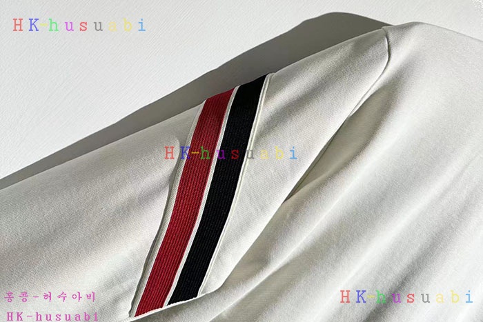 NEW 몽클레어 집업상의 신상 M 748077