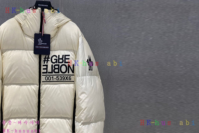 NEW 몽클레어 패딩 신상 M 748078