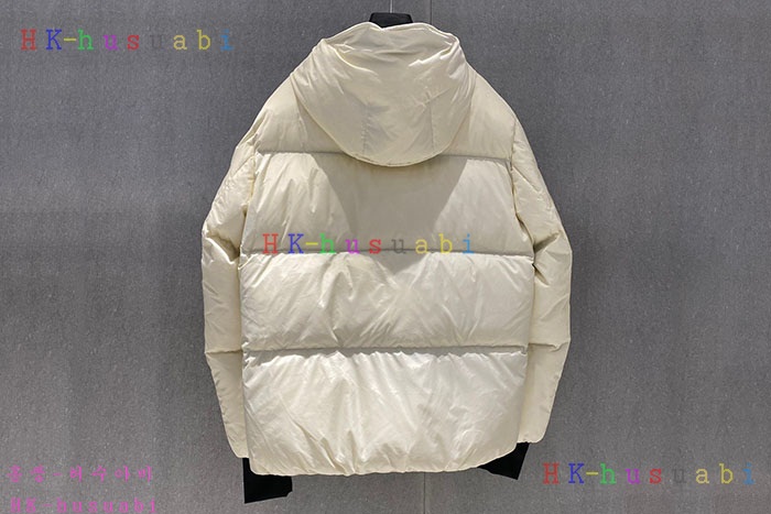 NEW 몽클레어 패딩 신상 M 748078
