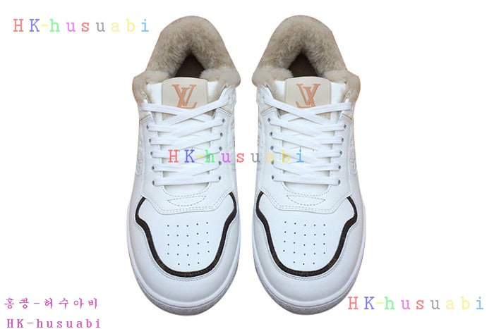 NEW 루이비통 스니커즈 신상 LV 4658012