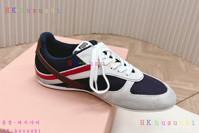 NEW 미우미우 스니커즈 신상 MU 958228