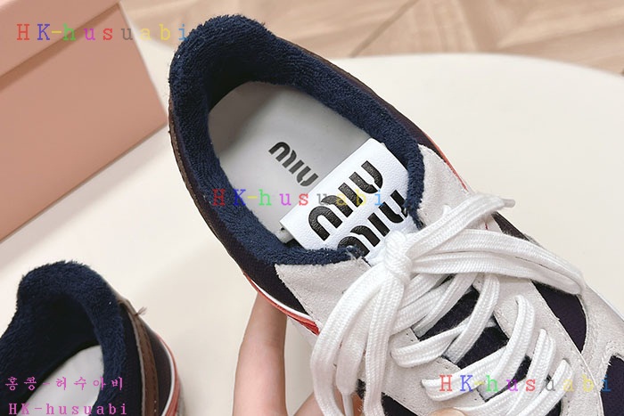 NEW 미우미우 스니커즈 신상 MU 958228