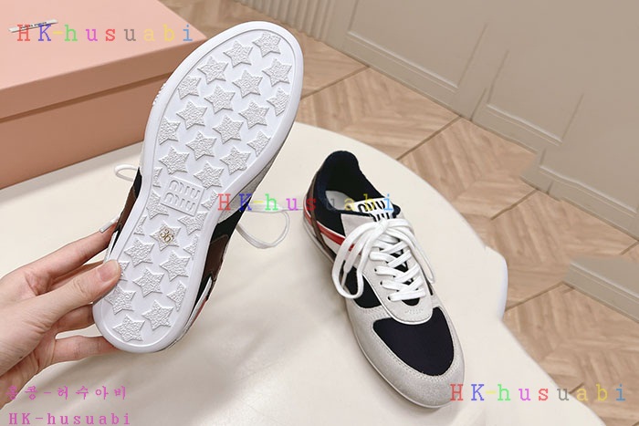 NEW 미우미우 스니커즈 신상 MU 958228