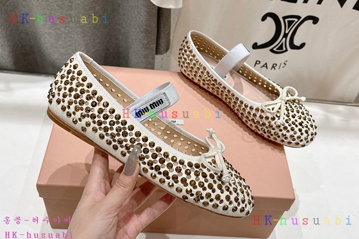 NEW 미우미우 신발 신상 MU 958229