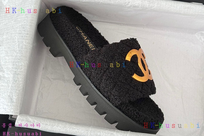NEW 샤넬 슬리퍼 신상 C 539028